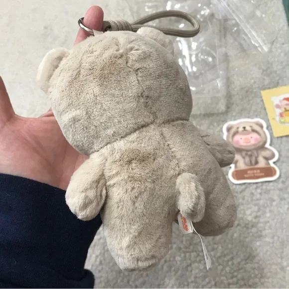 Lulu The Piggy Vintage Teddy Shop Vinyl Face Plush Pendant Blind Box Witty Teddy - Picture 9 of 16